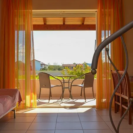 شقة Megali Luxuries *